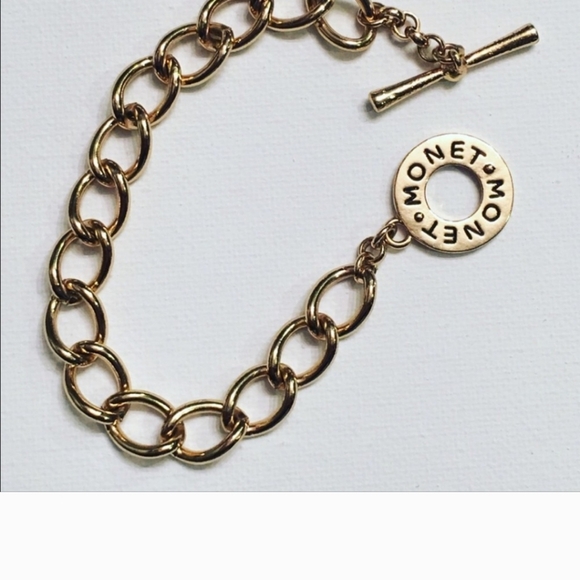 Vintage Monet Charm Bracelet! - Picture 6 of 8